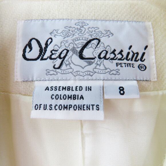 1980s Oleg Cassini Vintage Cream Blazer with Gold Buttons & Black Trim Medium 8 - Picture 7 of 8